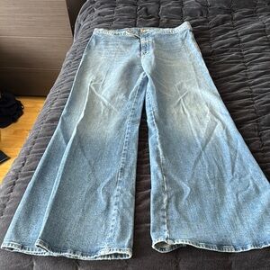 Women's Wide-Leg Blue Jeans